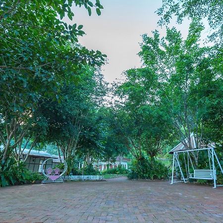 Pou Villa Луангнамтха Екстер'єр фото