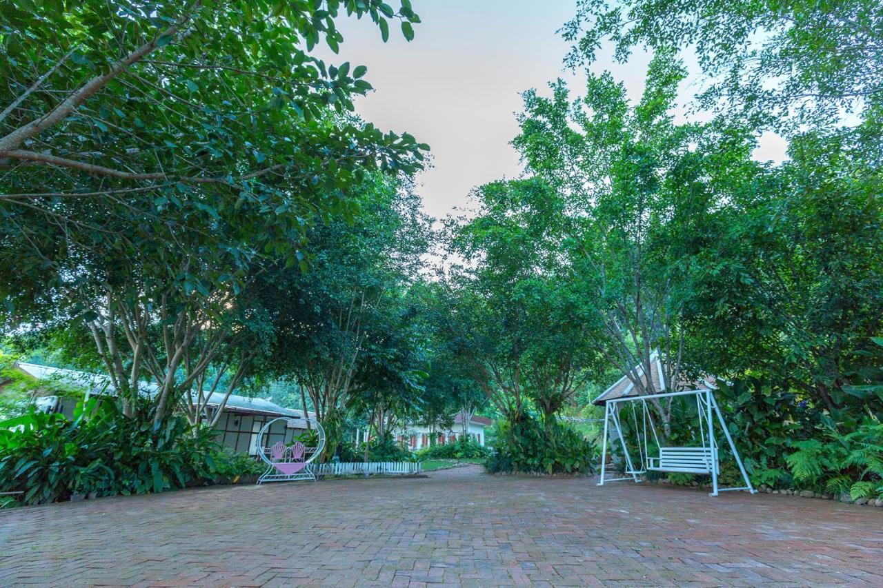 Pou Villa Луангнамтха Екстер'єр фото