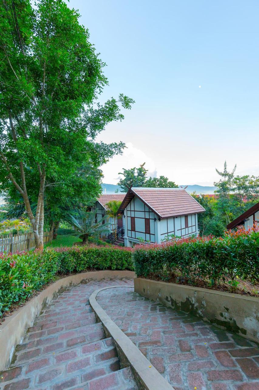 Pou Villa Луангнамтха Екстер'єр фото